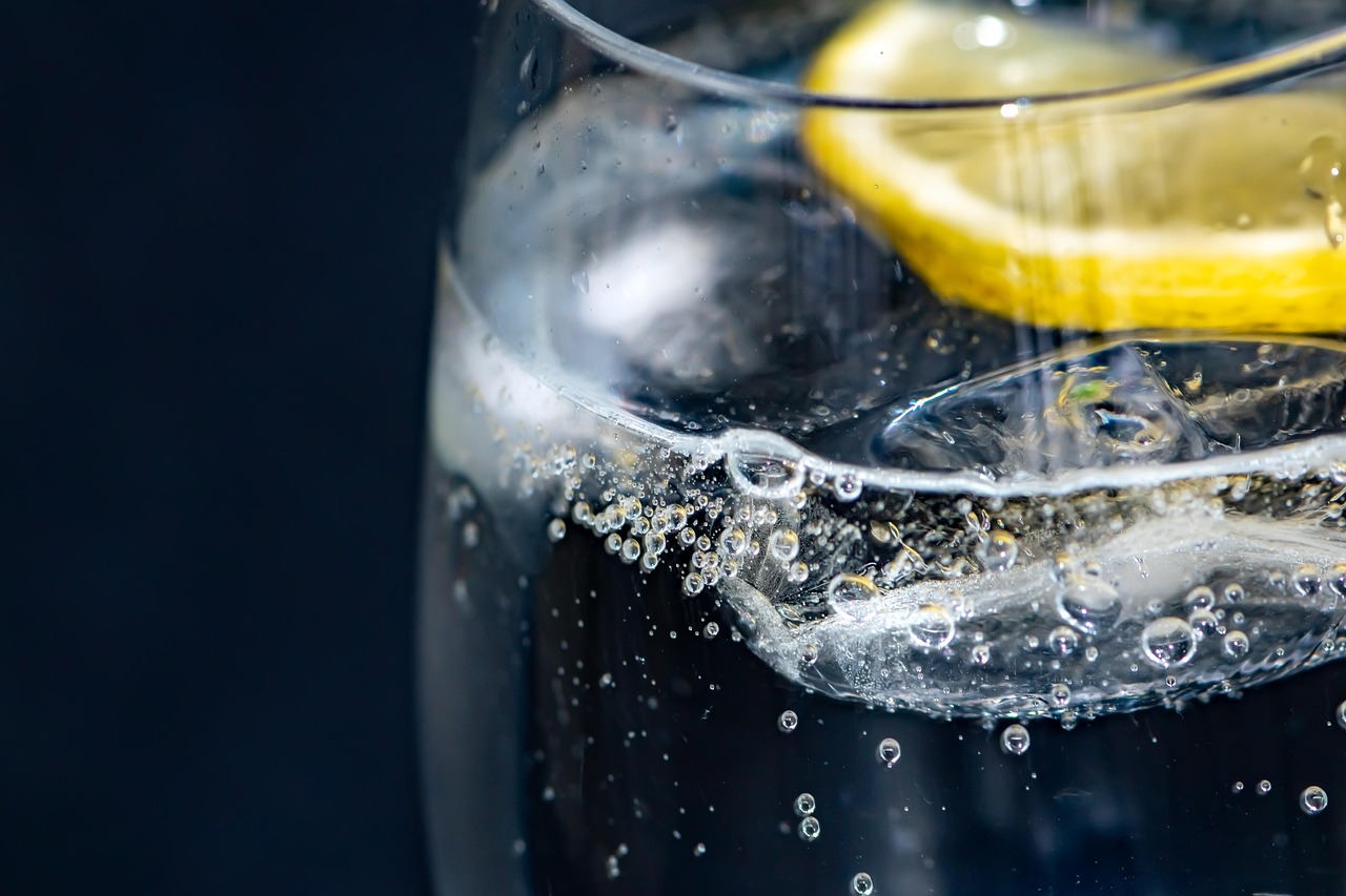 Quels sont les risques ou effets secondaires d'une consommation excessive de boissons protéinées ?, Boisson protéinée